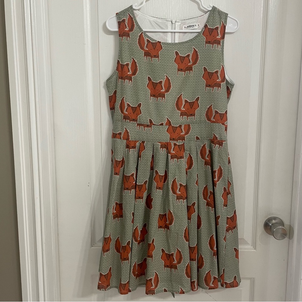 L.A. Soul Fox Print Fit and Flare Midi Dress in Green Orange Size Medium